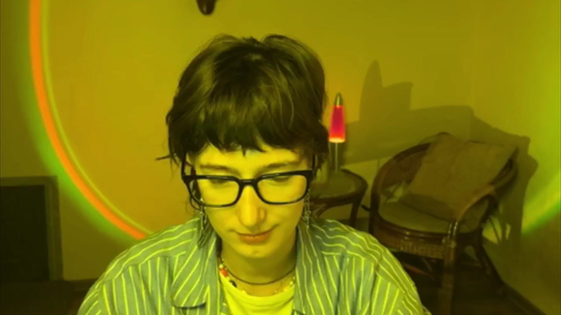 Gallery image thumbnail from LoooneyTunes's myfreecams stream on, 06/26/2025, 15:41 image 6 of 20