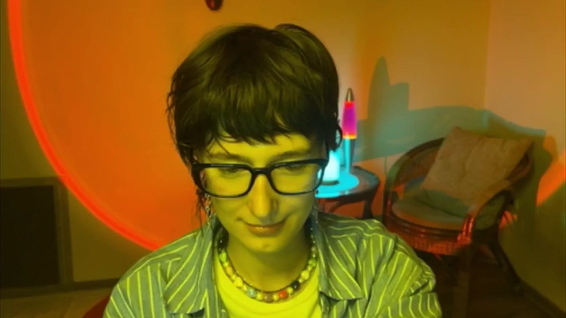 Gallery image thumbnail from LoooneyTunes's myfreecams stream on, 06/26/2025, 21:52 image 7 of 20
