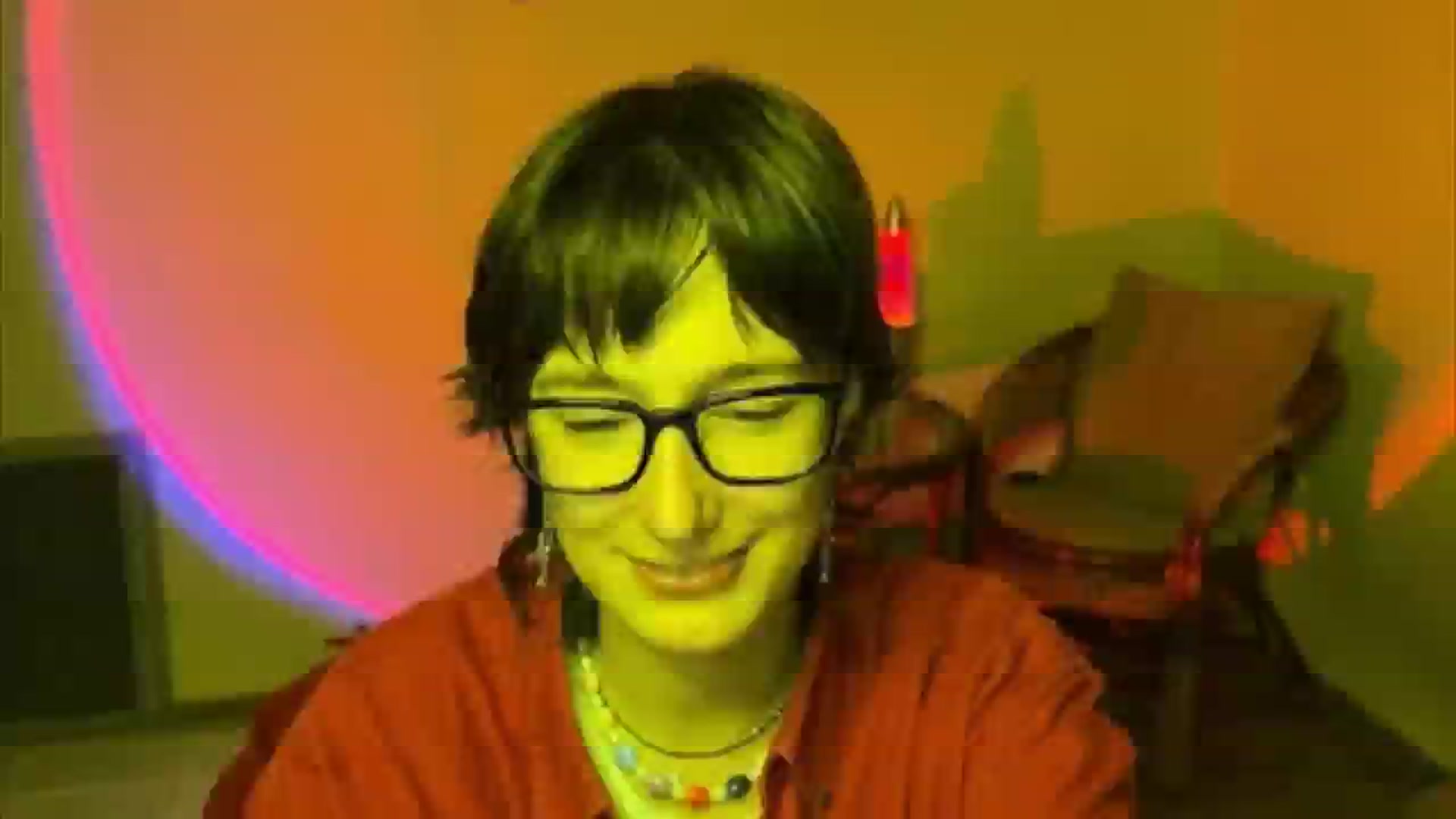 Gallery image thumbnail from LoooneyTunes's myfreecams stream on, 06/30/2025, 20:50 image 12 of 20