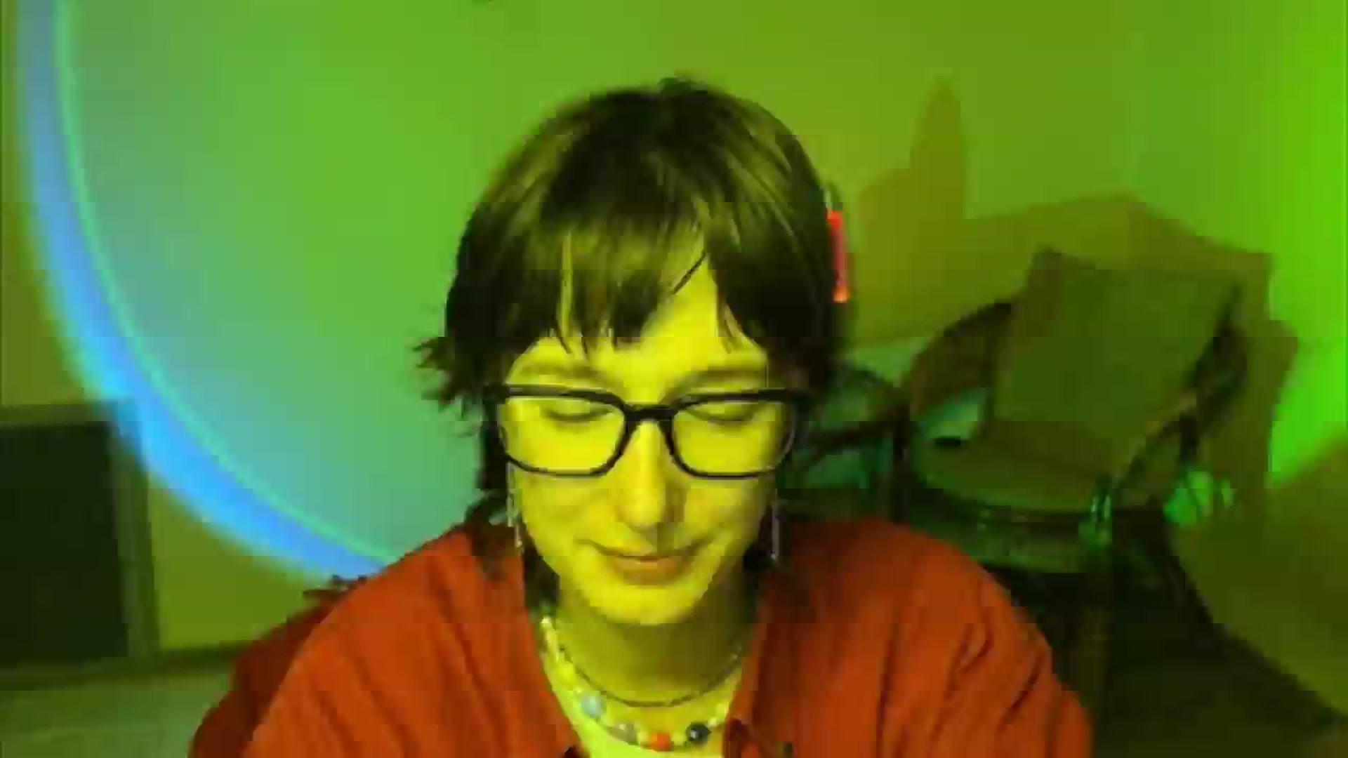 Gallery image thumbnail from LoooneyTunes's myfreecams stream on, 06/30/2025, 20:50 image 11 of 20