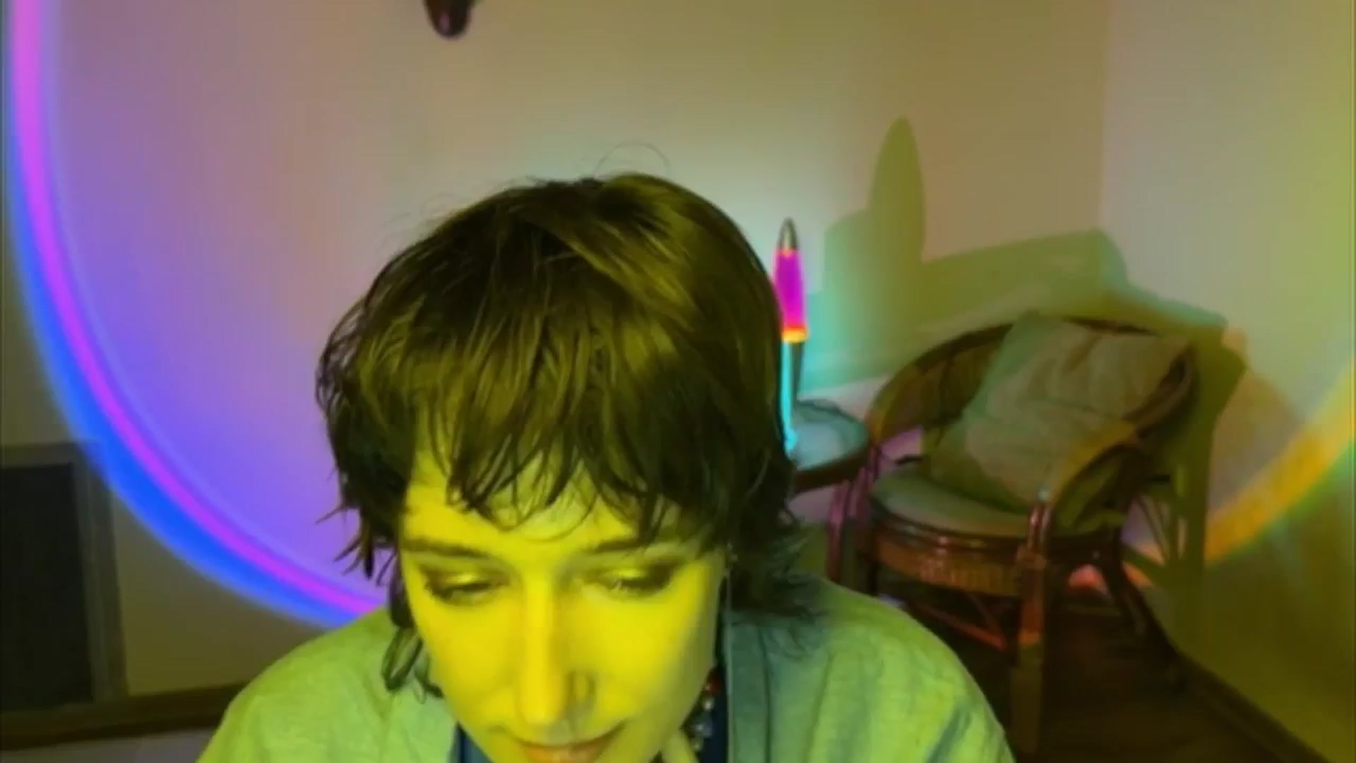Gallery image thumbnail from LoooneyTunes's myfreecams stream on, 07/01/2025, 18:00 image 16 of 20