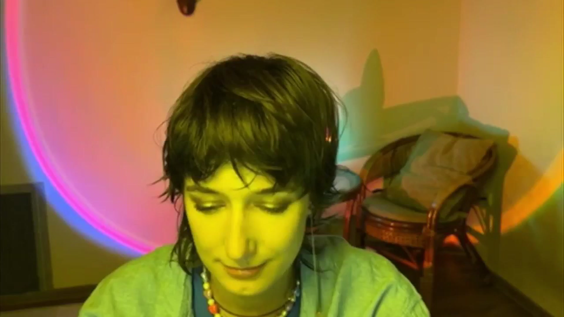 Gallery image thumbnail from LoooneyTunes's myfreecams stream on, 07/01/2025, 18:00 image 4 of 20
