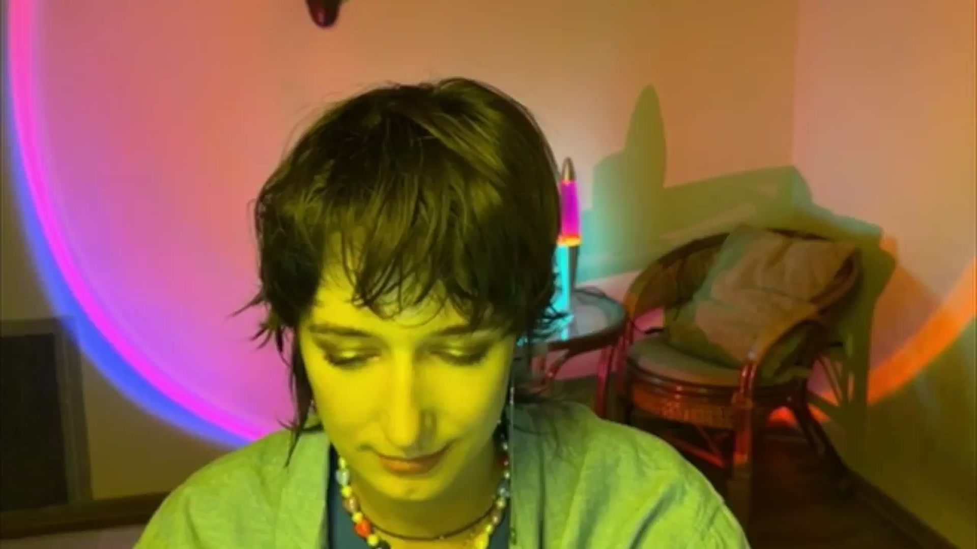 Gallery image thumbnail from LoooneyTunes's myfreecams stream on, 07/01/2025, 18:00 image 9 of 20