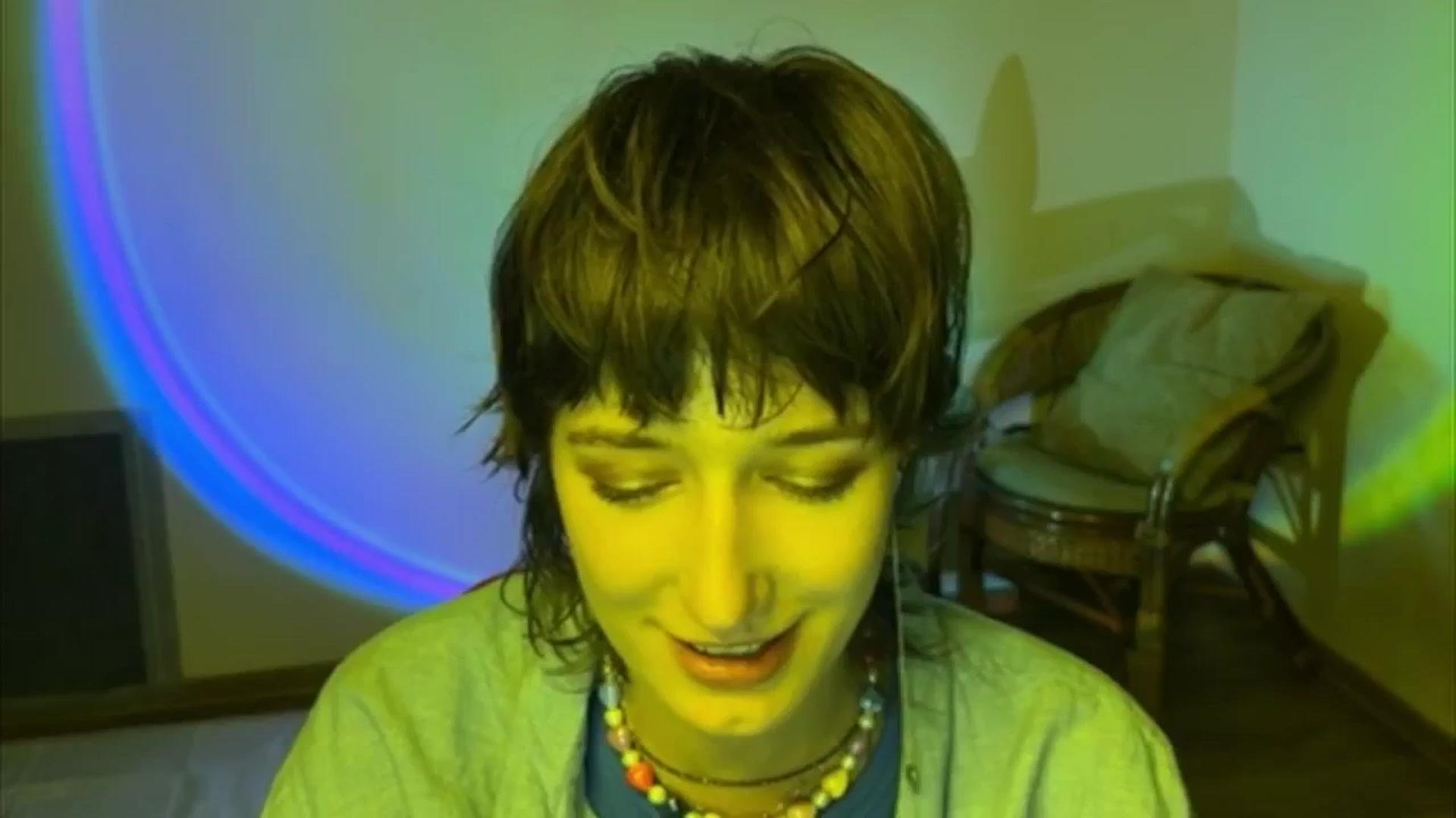 Gallery image thumbnail from LoooneyTunes's myfreecams stream on, 07/01/2025, 18:57 image 18 of 20