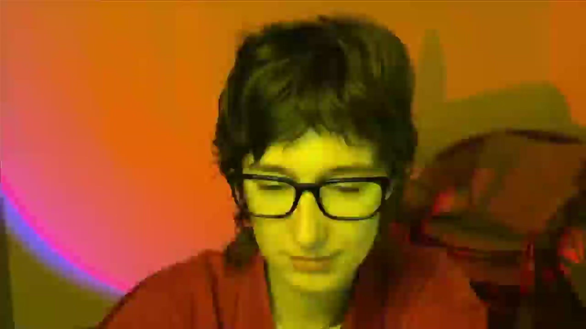 Gallery image thumbnail from LoooneyTunes's myfreecams stream on, 07/04/2025, 14:00 image 9 of 20