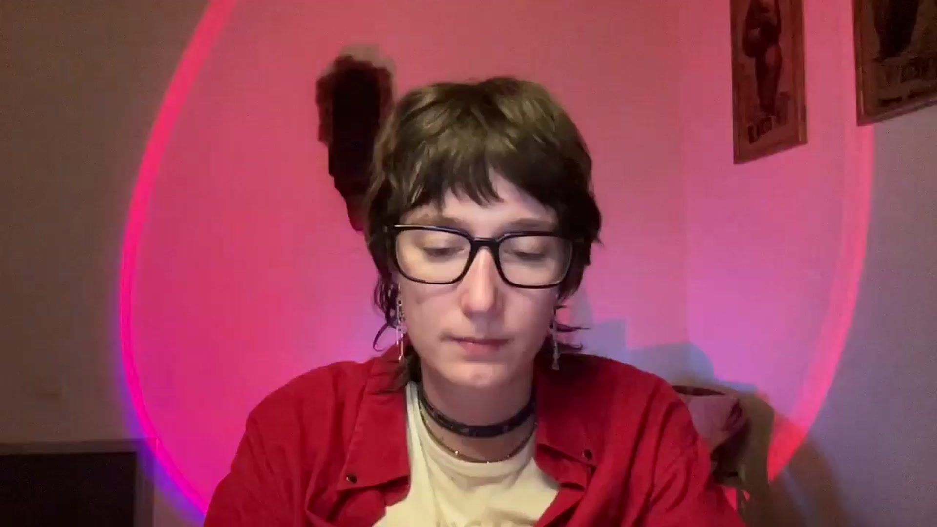Gallery image thumbnail from LoooneyTunes's myfreecams stream on, 07/04/2025, 21:37 image 6 of 20