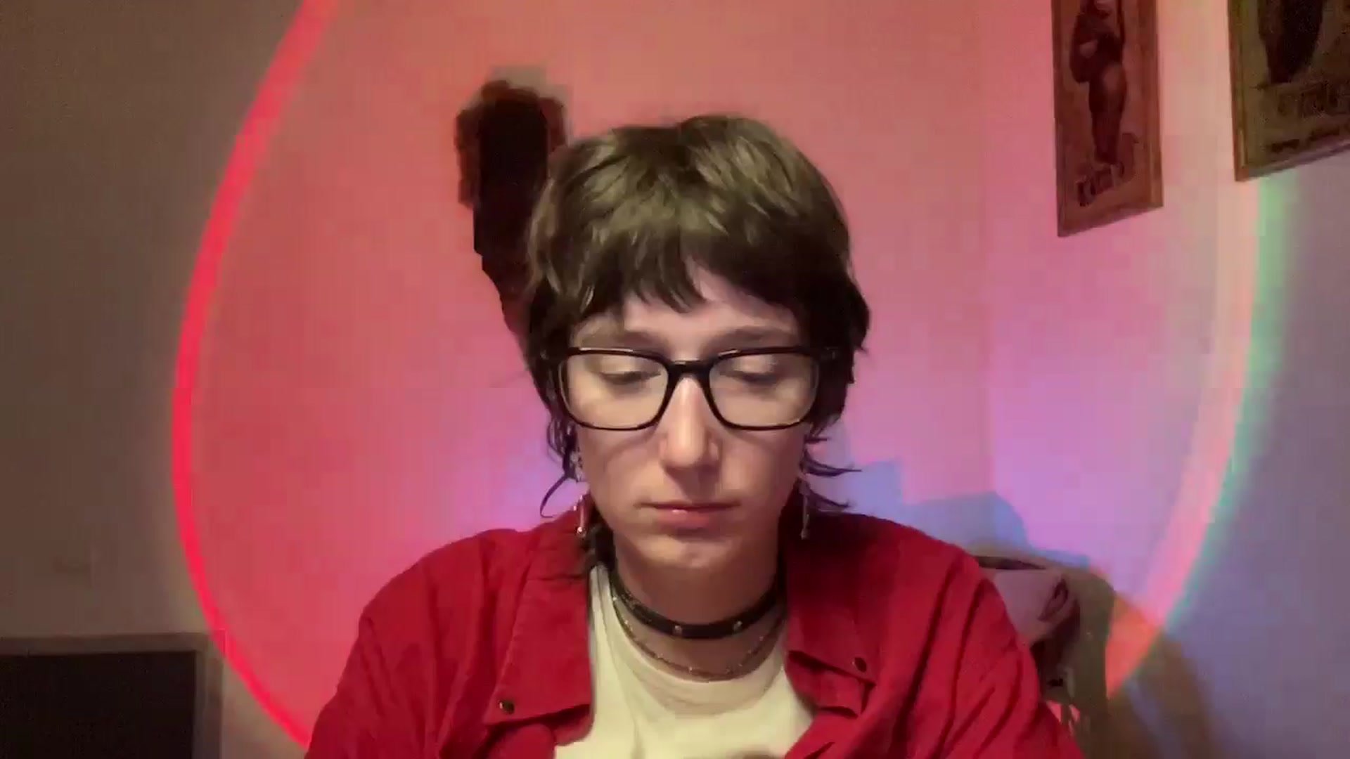 Gallery image thumbnail from LoooneyTunes's myfreecams stream on, 07/04/2025, 21:37 image 10 of 20