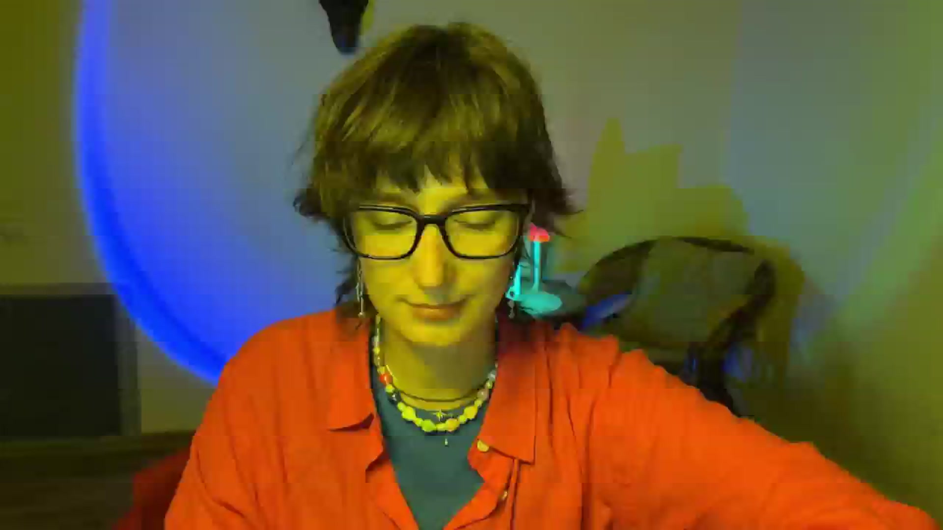 Gallery image thumbnail from LoooneyTunes's myfreecams stream on, 07/06/2025, 20:29 image 2 of 20