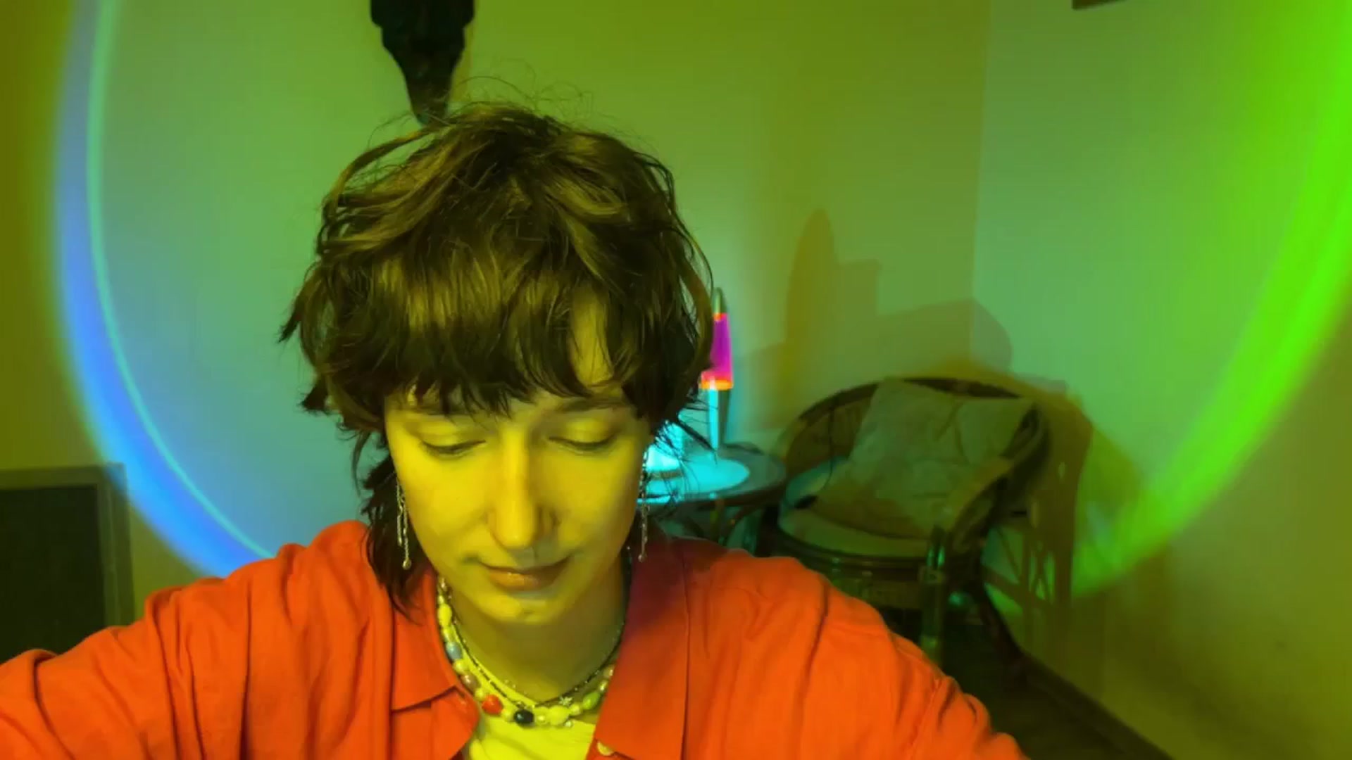Gallery image thumbnail from LoooneyTunes's myfreecams stream on, 07/09/2025, 18:18 image 7 of 20