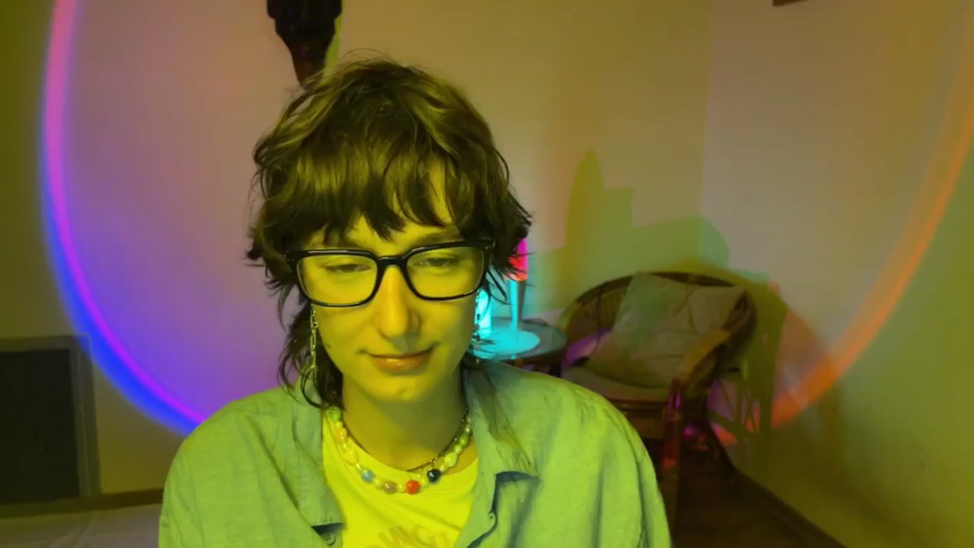 Gallery image thumbnail from LoooneyTunes's myfreecams stream on, 07/09/2025, 19:07 image 17 of 20