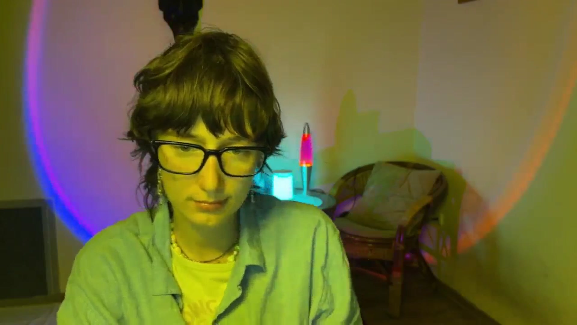 Gallery image thumbnail from LoooneyTunes's myfreecams stream on, 07/09/2025, 21:08 image 3 of 20
