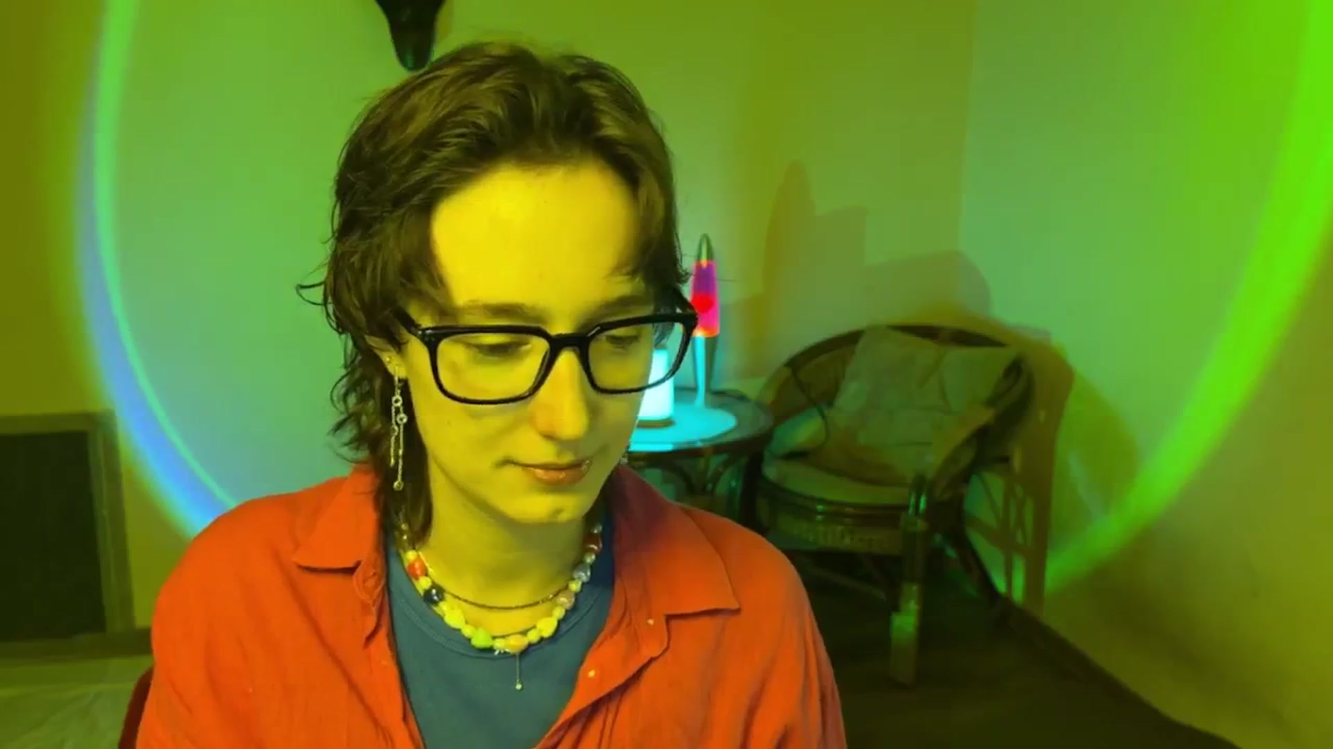 Gallery image thumbnail from LoooneyTunes's myfreecams stream on, 07/12/2025, 17:10 image 14 of 20