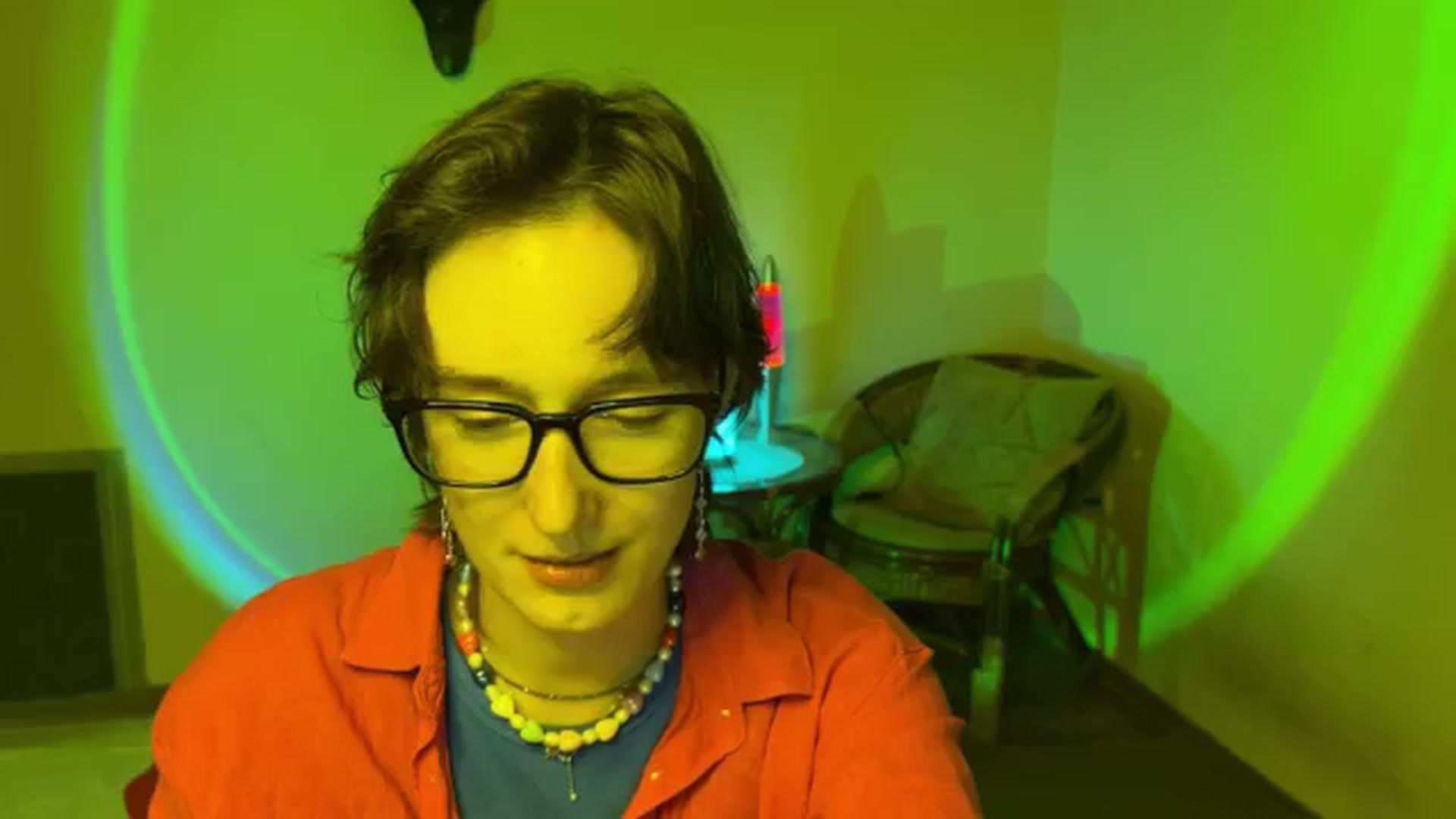 Gallery image thumbnail from LoooneyTunes's myfreecams stream on, 07/12/2025, 17:48 image 11 of 20