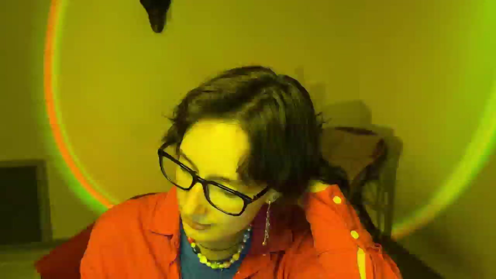 Gallery image thumbnail from LoooneyTunes's myfreecams stream on, 07/12/2025, 21:09 image 2 of 20