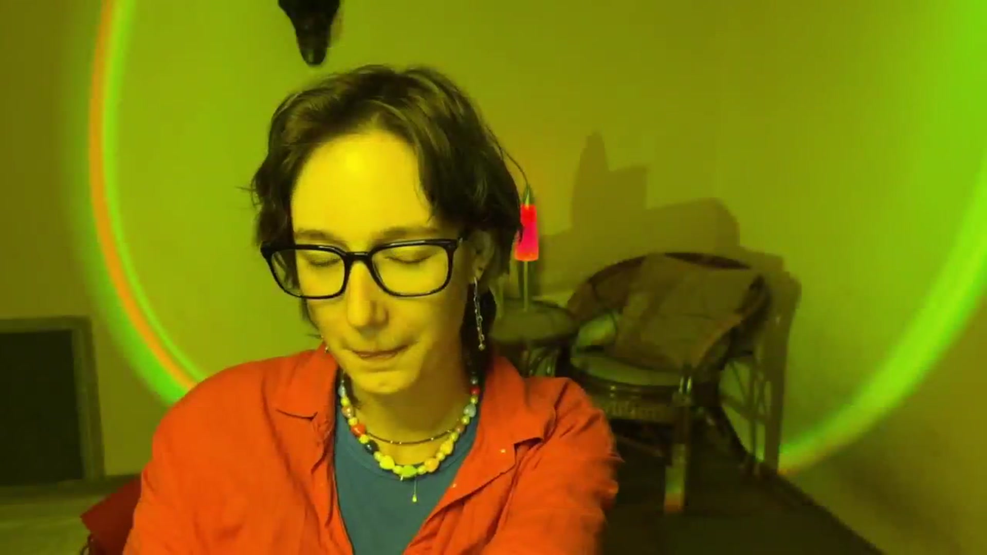 Gallery image thumbnail from LoooneyTunes's myfreecams stream on, 07/12/2025, 21:09 image 12 of 20