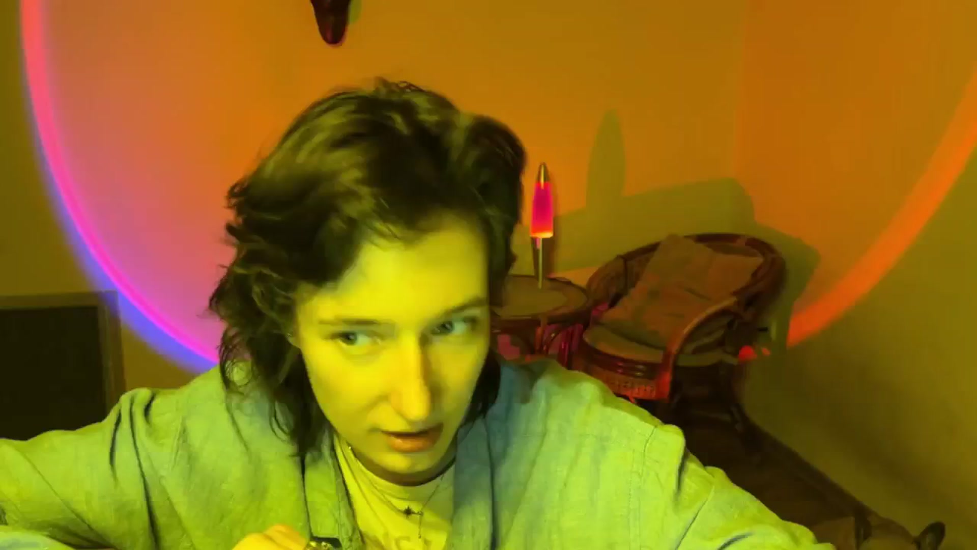 Gallery image thumbnail from LoooneyTunes's myfreecams stream on, 07/14/2025, 17:51 image 7 of 20