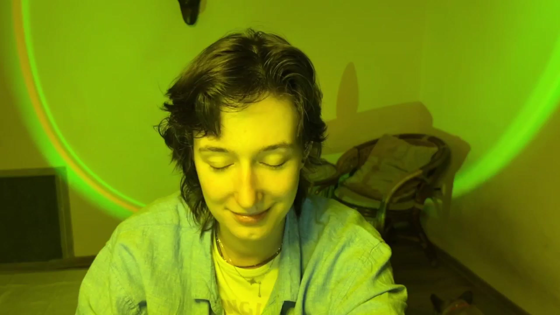 Gallery image thumbnail from LoooneyTunes's myfreecams stream on, 07/14/2025, 18:16 image 14 of 20