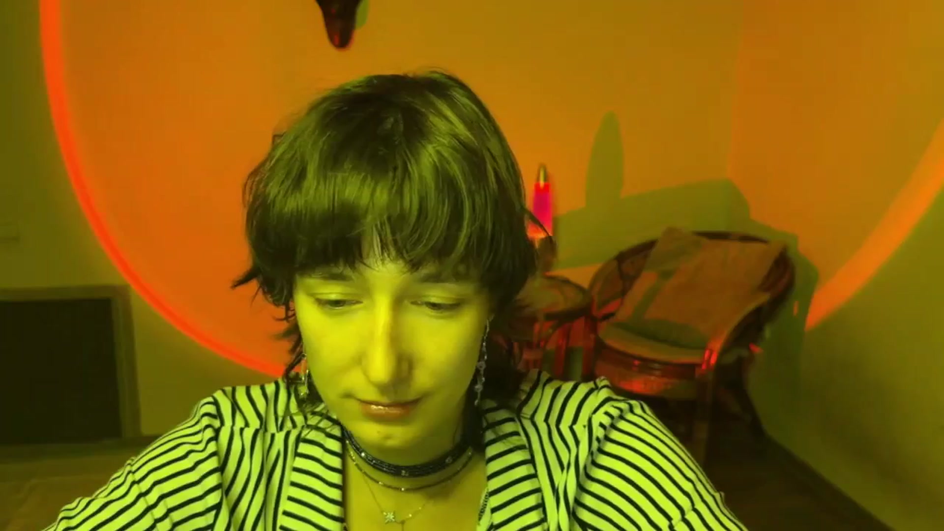 Gallery image thumbnail from LoooneyTunes's myfreecams stream on, 07/16/2025, 21:40 image 7 of 20