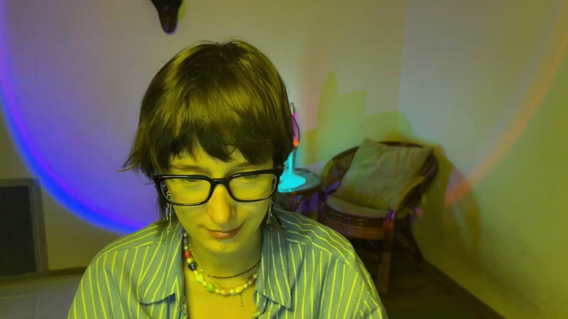 Gallery image thumbnail from LoooneyTunes's myfreecams stream on, 07/17/2025, 12:25 image 18 of 20