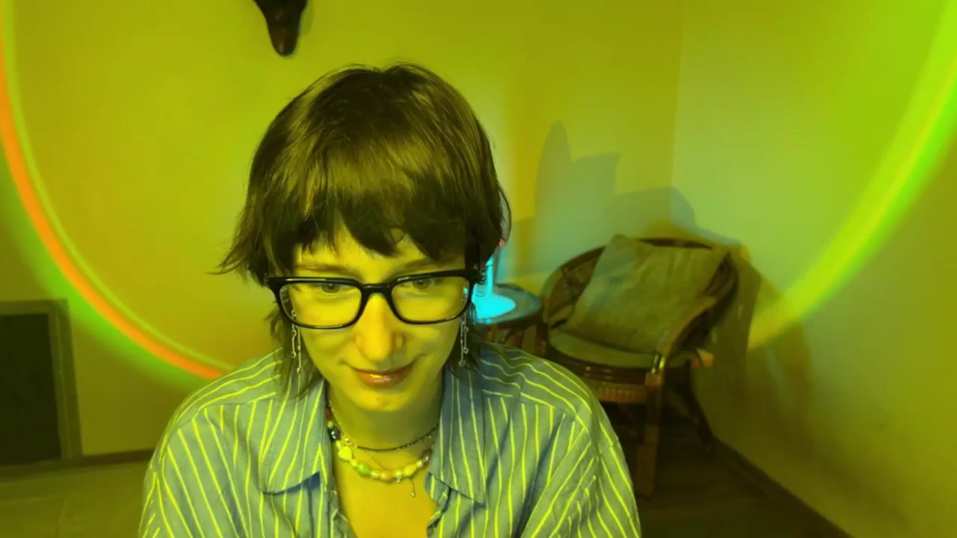 Gallery image thumbnail from LoooneyTunes's myfreecams stream on, 07/17/2025, 12:25 image 11 of 20