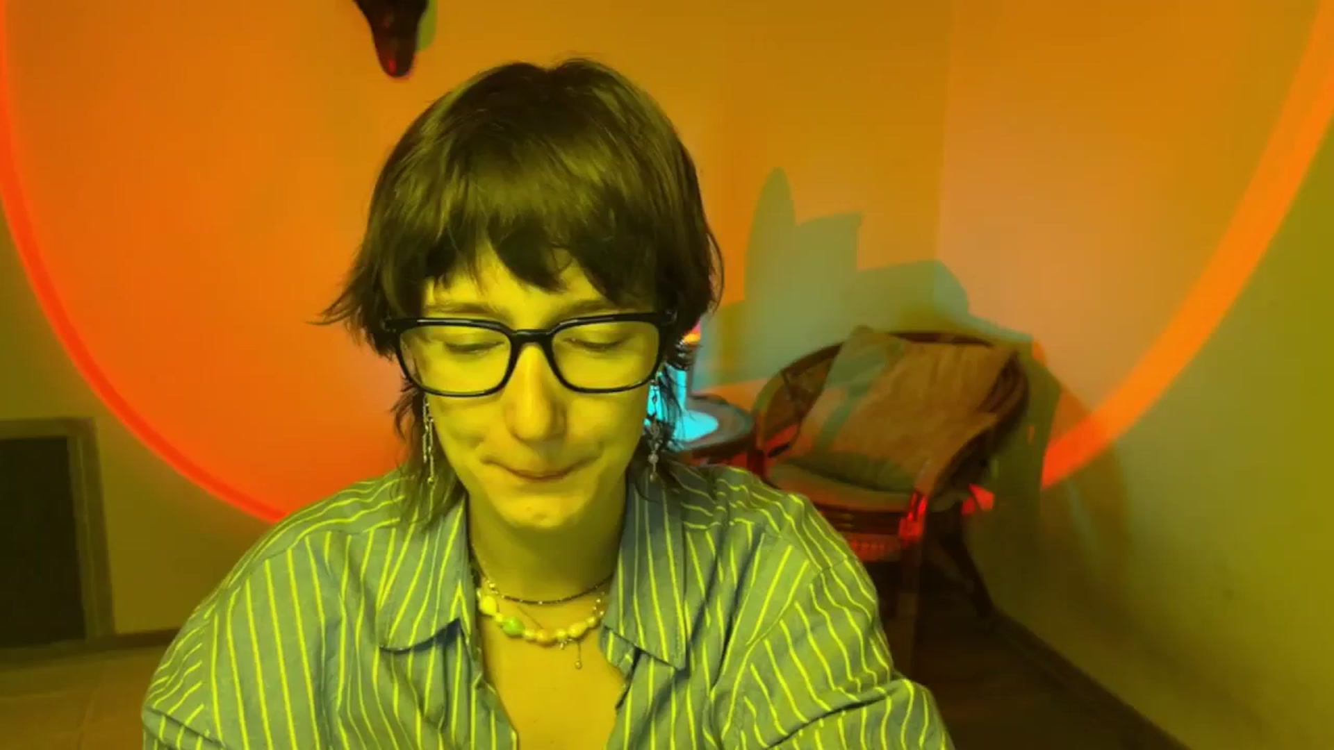 Gallery image thumbnail from LoooneyTunes's myfreecams stream on, 07/17/2025, 12:25 image 4 of 20