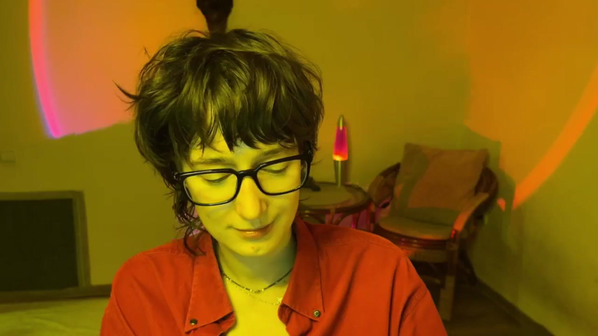 Gallery image thumbnail from LoooneyTunes's myfreecams stream on, 07/20/2025, 12:48 image 17 of 20