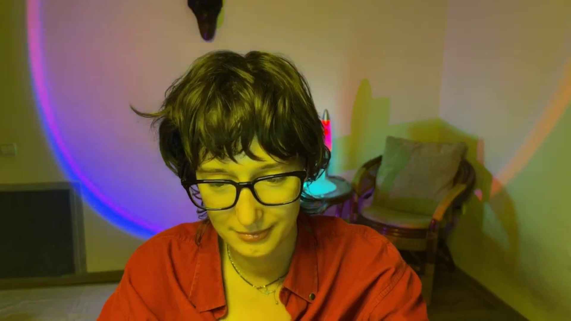 Gallery image thumbnail from LoooneyTunes's myfreecams stream on, 07/20/2025, 15:03 image 17 of 20