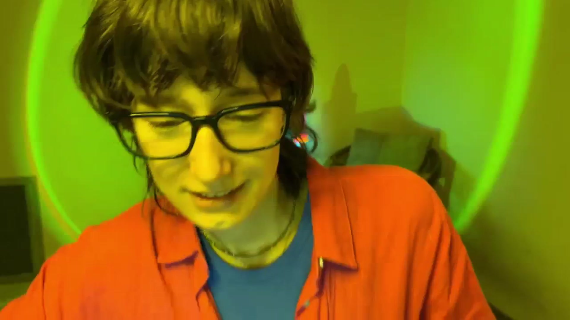 Gallery image thumbnail from LoooneyTunes's myfreecams stream on, 07/22/2025, 13:45 image 19 of 20