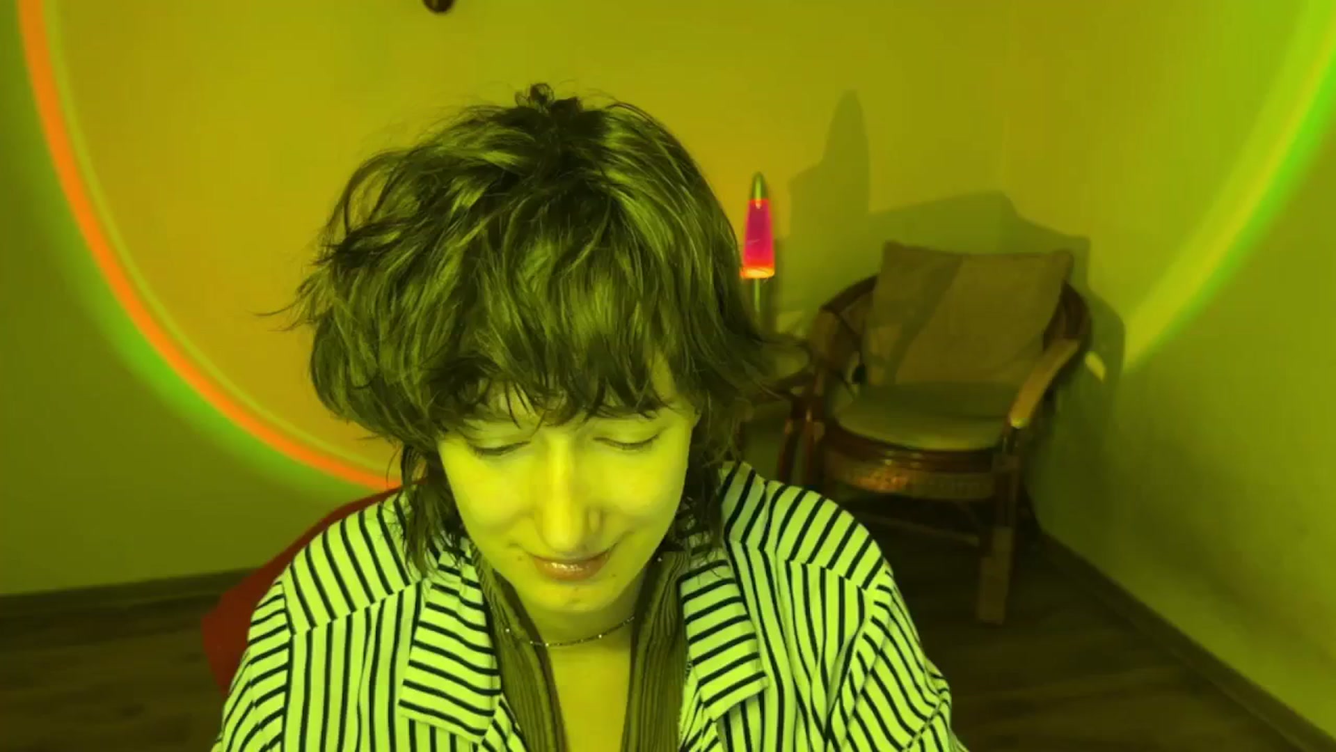 Gallery image thumbnail from LoooneyTunes's myfreecams stream on, 07/30/2025, 16:15 image 16 of 20