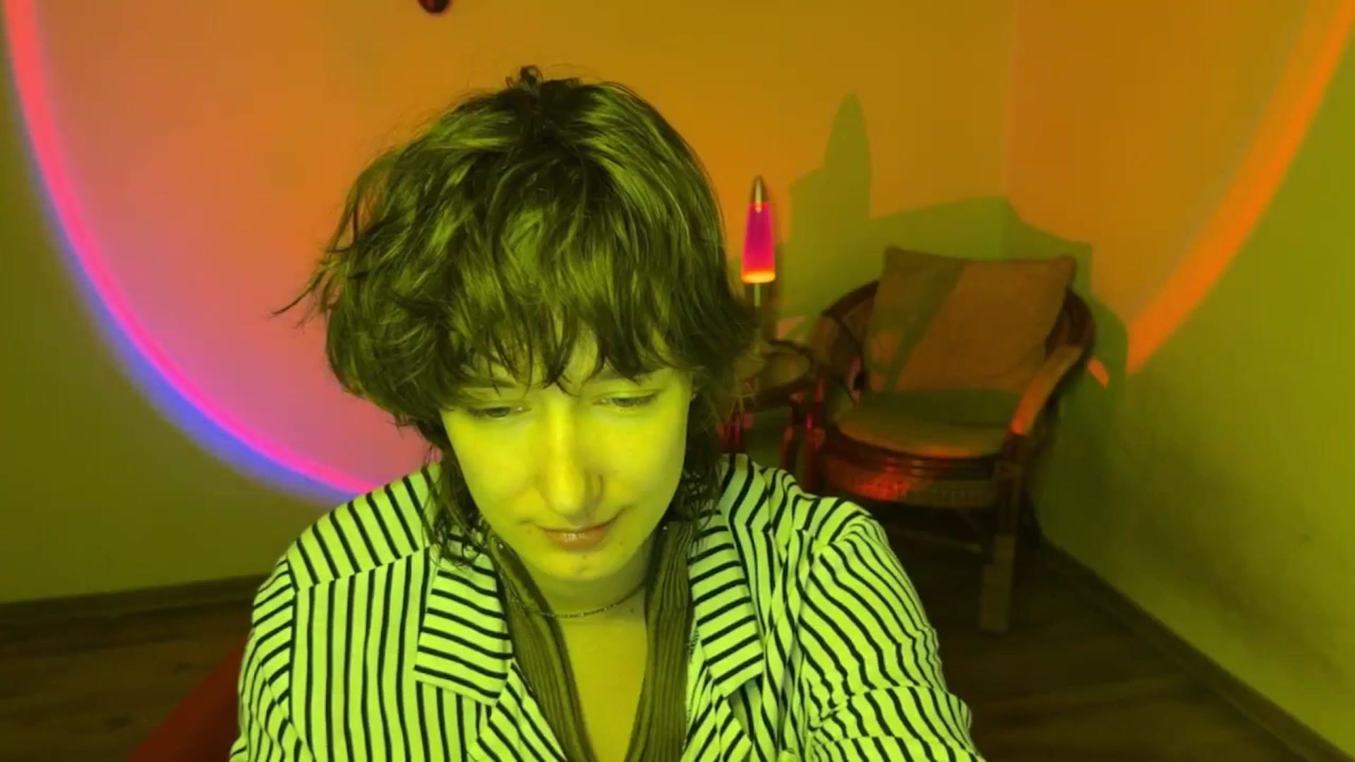 Gallery image thumbnail from LoooneyTunes's myfreecams stream on, 07/30/2025, 16:59 image 6 of 20