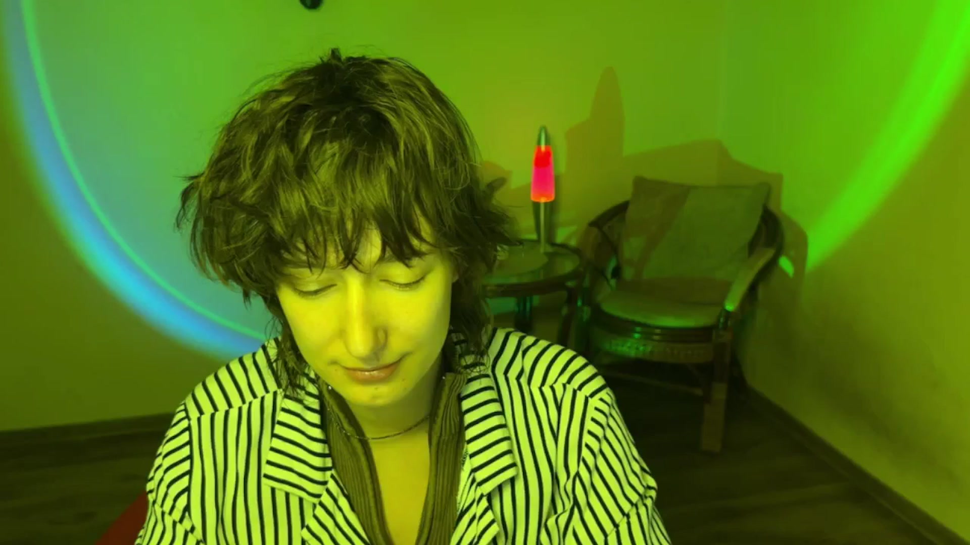 Gallery image thumbnail from LoooneyTunes's myfreecams stream on, 07/30/2025, 16:59 image 14 of 20