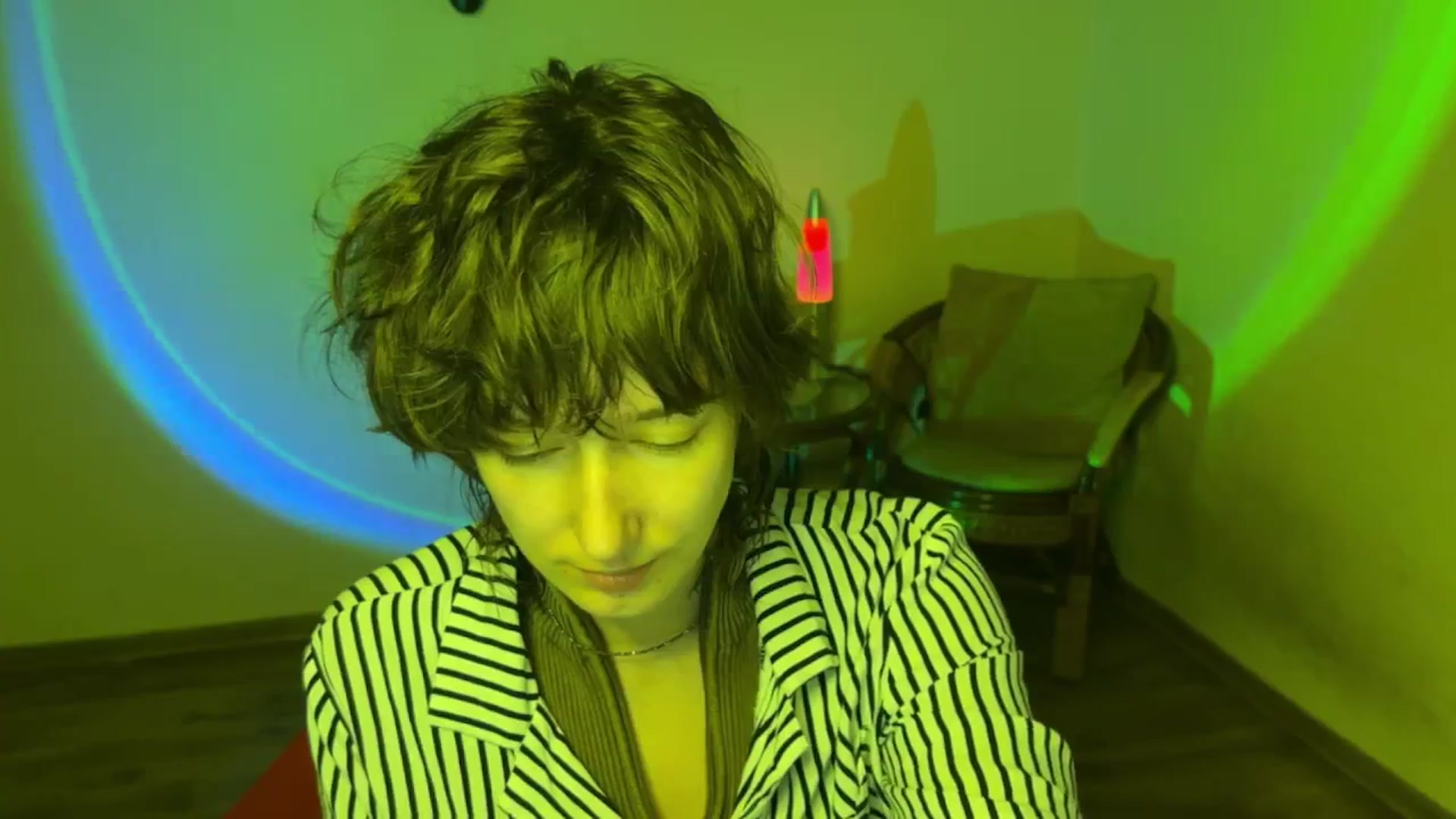 Gallery image thumbnail from LoooneyTunes's myfreecams stream on, 07/30/2025, 16:59 image 19 of 20