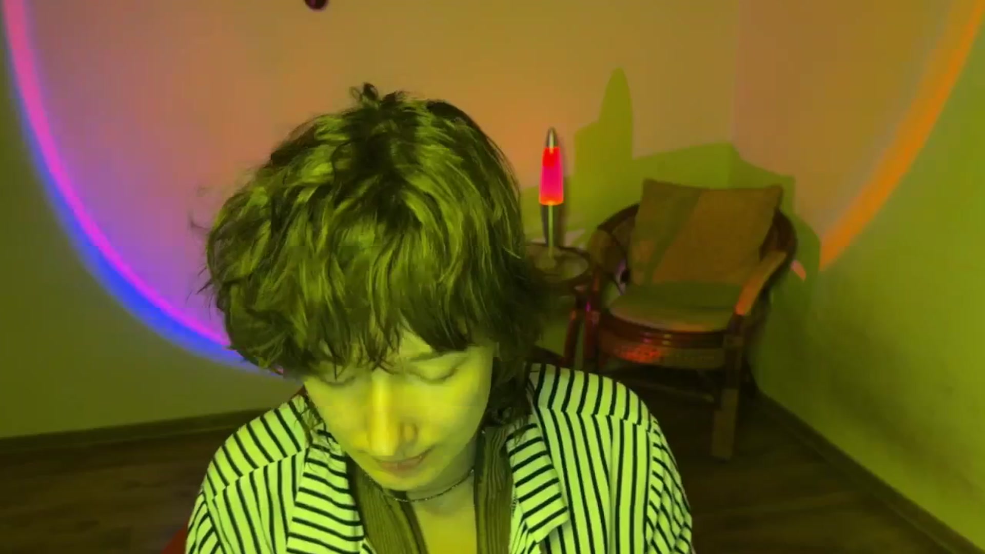 Gallery image thumbnail from LoooneyTunes's myfreecams stream on, 07/30/2025, 17:34 image 14 of 20
