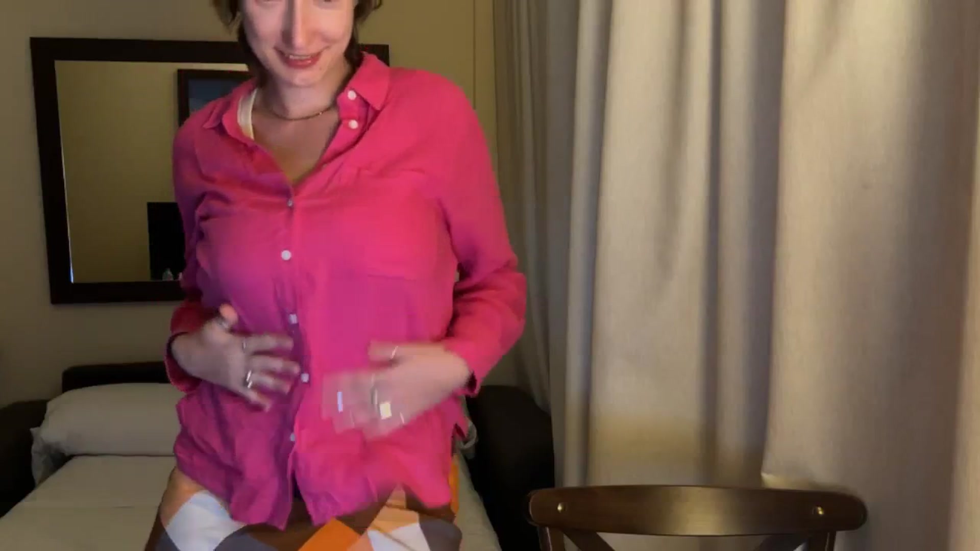 Gallery image thumbnail from LoooneyTunes's myfreecams stream on, 08/10/2025, 23:56 image 17 of 20