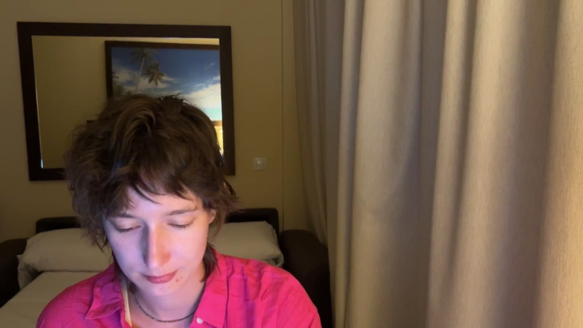 Gallery image thumbnail from LoooneyTunes's myfreecams stream on, 08/10/2025, 23:56 image 16 of 20
