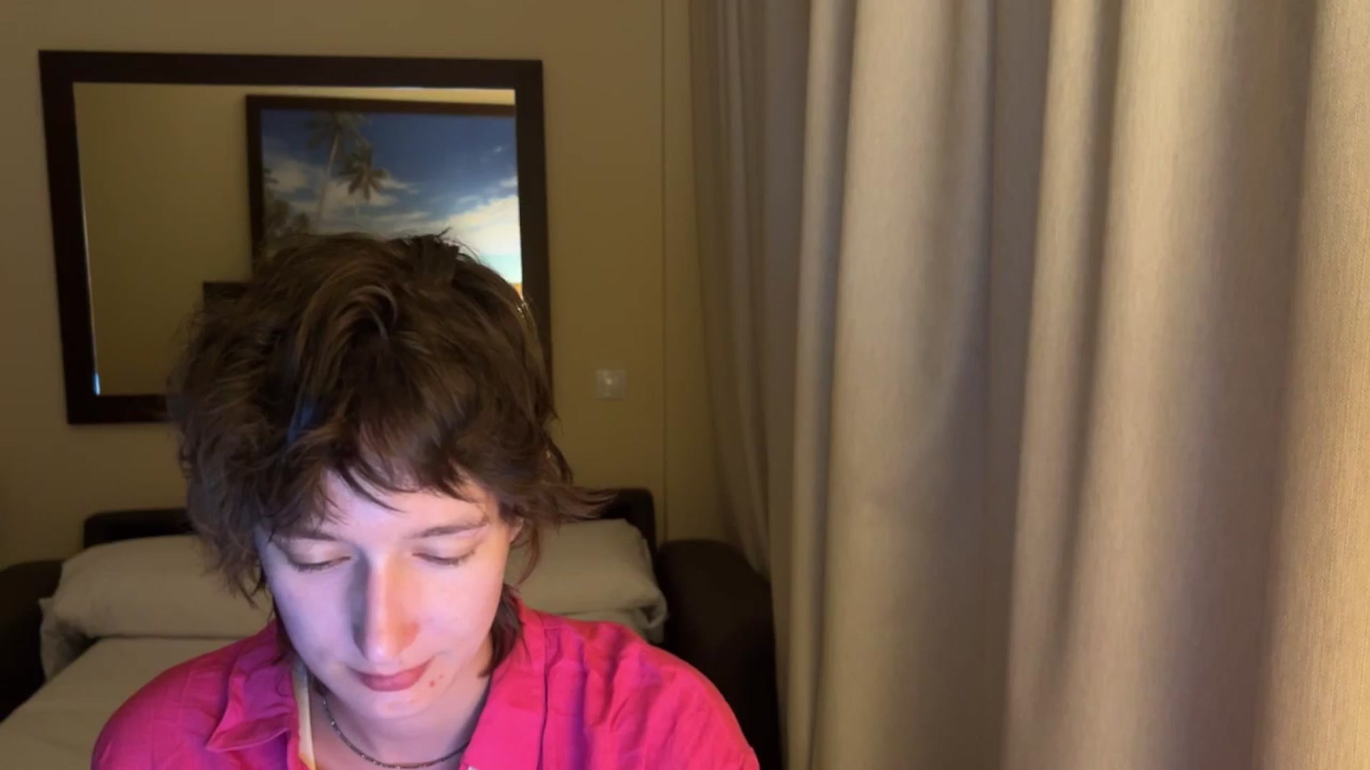 Gallery image thumbnail from LoooneyTunes's myfreecams stream on, 08/10/2025, 23:56 image 14 of 20