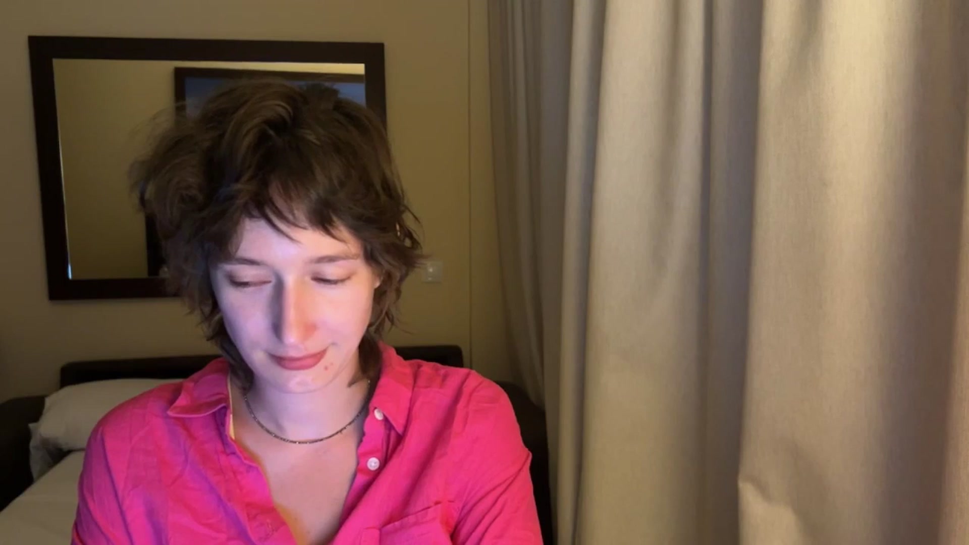 Gallery image thumbnail from LoooneyTunes's myfreecams stream on, 08/10/2025, 23:56 image 18 of 20