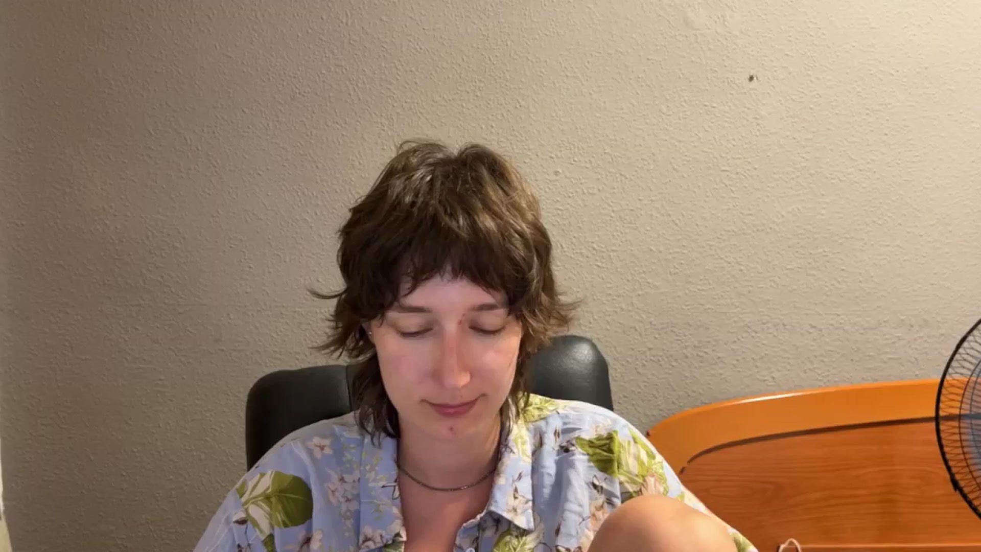 Gallery image thumbnail from LoooneyTunes's myfreecams stream on, 08/17/2025, 24:10 image 6 of 20