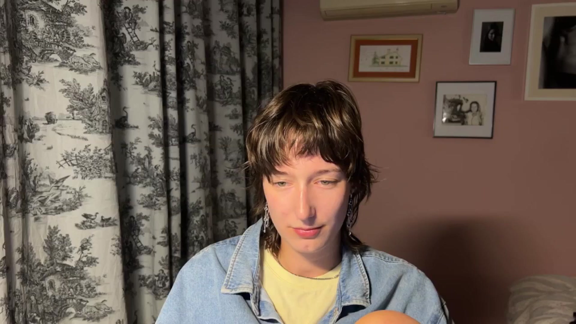 Gallery image thumbnail from LoooneyTunes's myfreecams stream on, 08/20/2025, 21:05 image 19 of 20