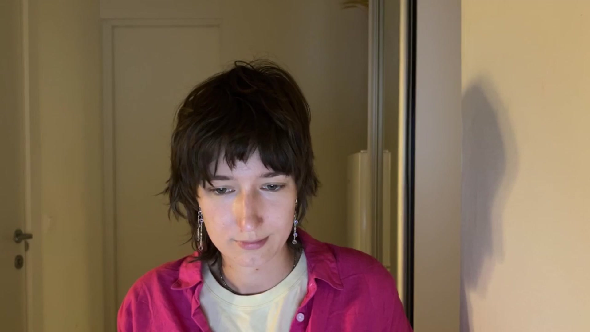 Gallery image thumbnail from LoooneyTunes's myfreecams stream on, 08/23/2025, 20:00 image 19 of 20