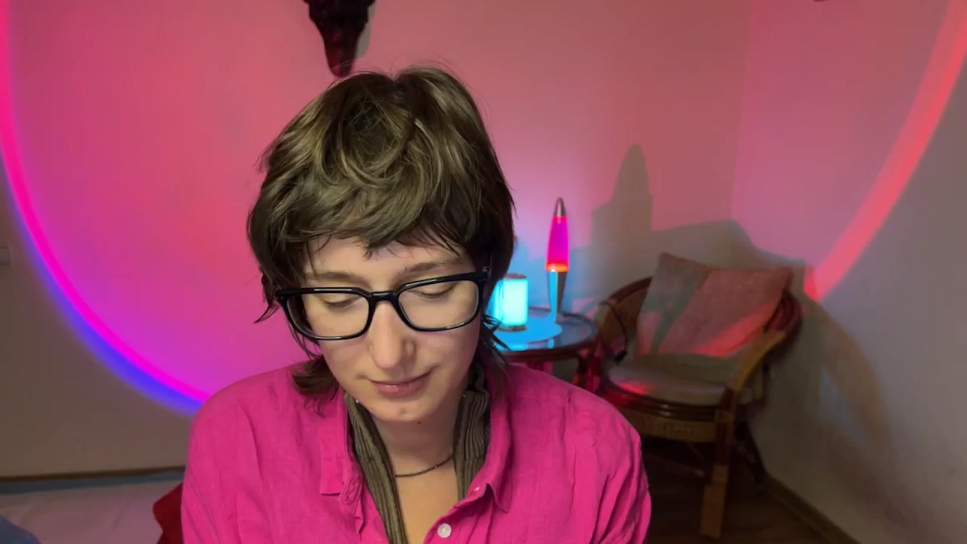 Gallery image thumbnail from LoooneyTunes's myfreecams stream on, 08/25/2025, 17:40 image 7 of 20