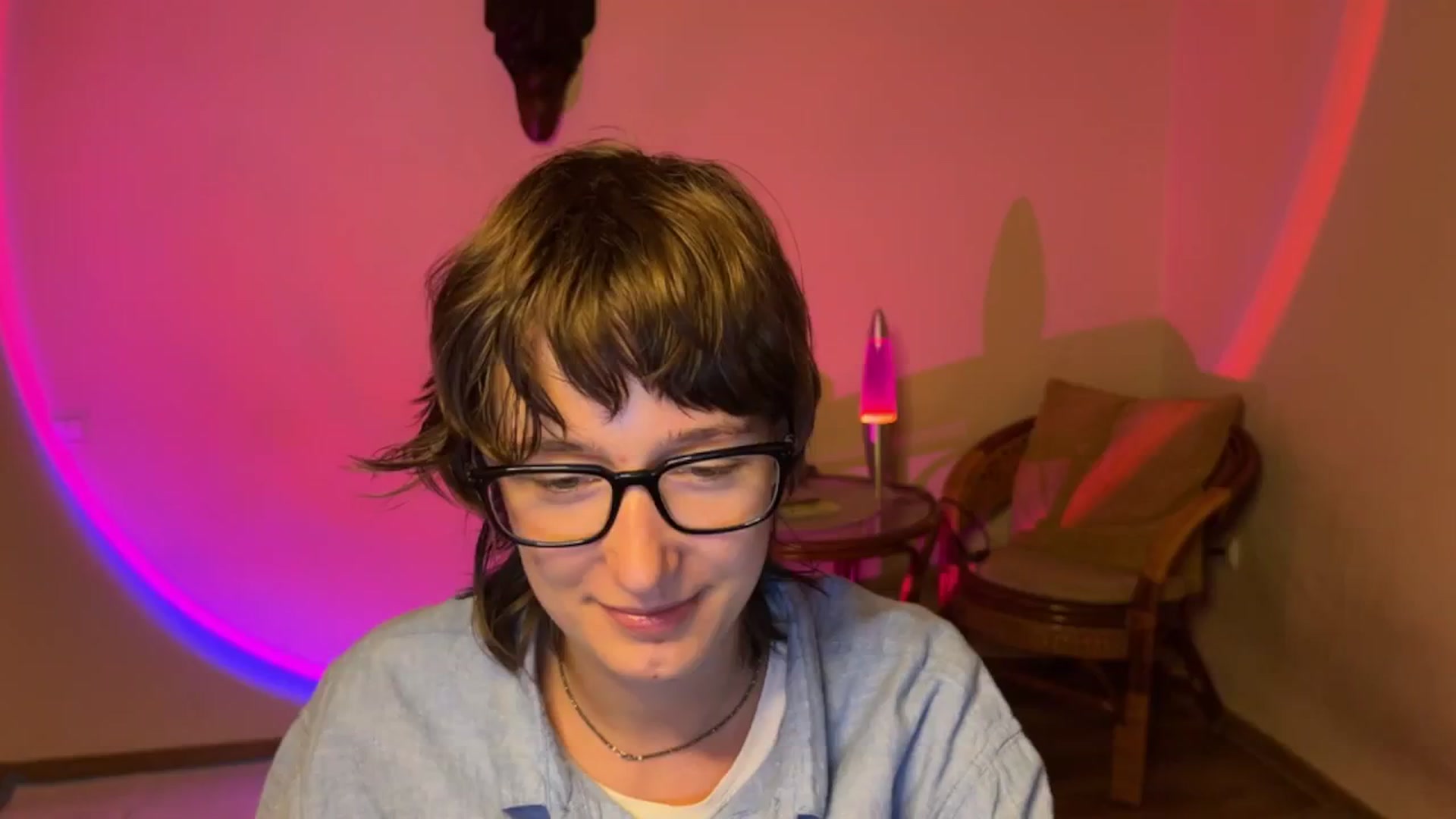 Gallery image thumbnail from LoooneyTunes's myfreecams stream on, 08/30/2025, 16:29 image 15 of 20