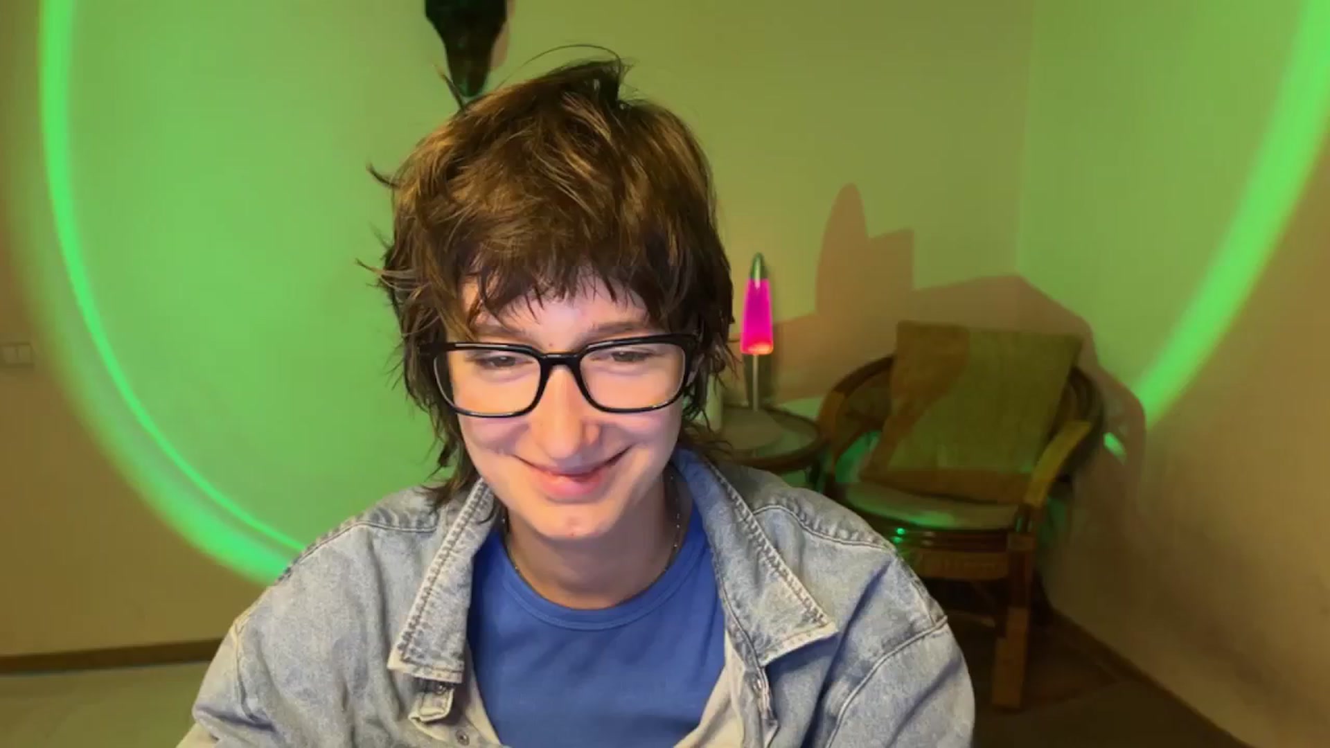 Gallery image thumbnail from LoooneyTunes's myfreecams stream on, 09/03/2025, 09:35 image 12 of 20