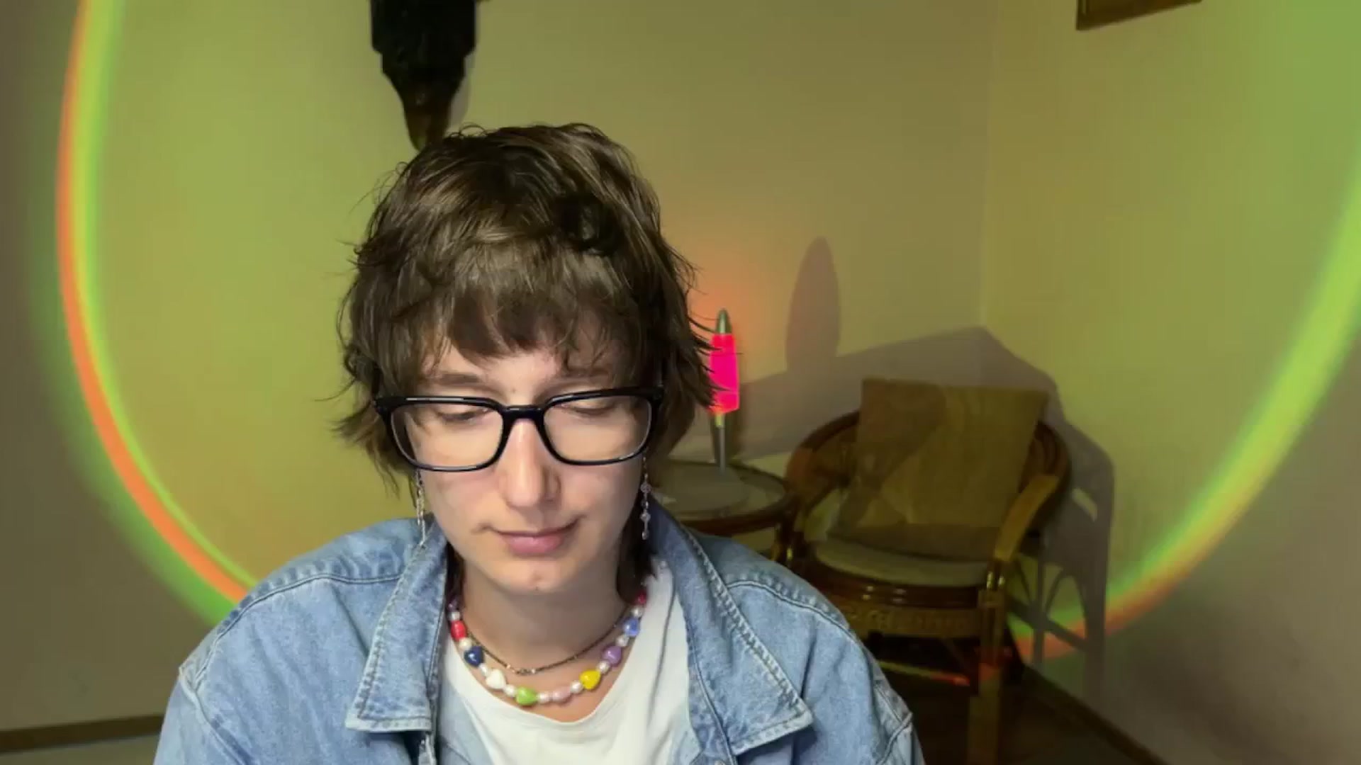 Gallery image thumbnail from LoooneyTunes's myfreecams stream on, 09/04/2025, 01:32 image 19 of 20
