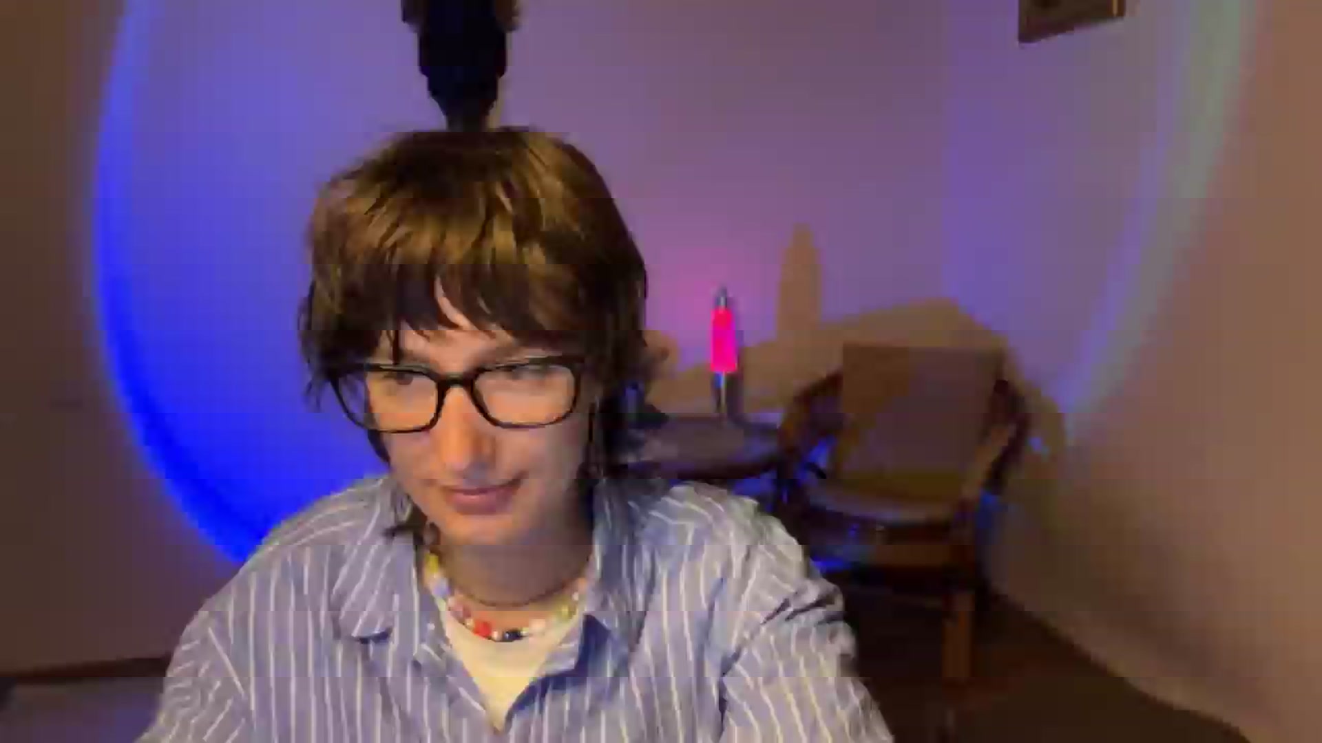 Gallery image thumbnail from LoooneyTunes's myfreecams stream on, 09/06/2025, 18:00 image 13 of 20