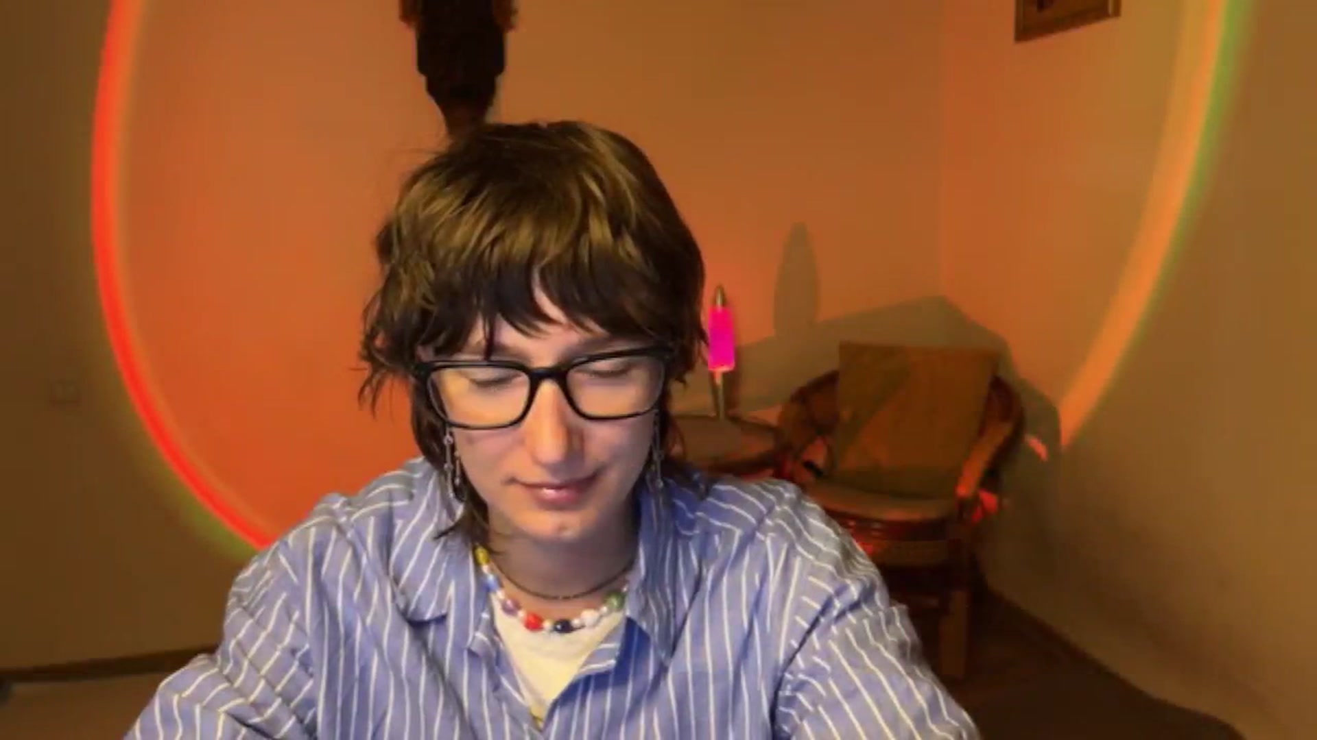 Gallery image thumbnail from LoooneyTunes's myfreecams stream on, 09/06/2025, 18:00 image 9 of 20