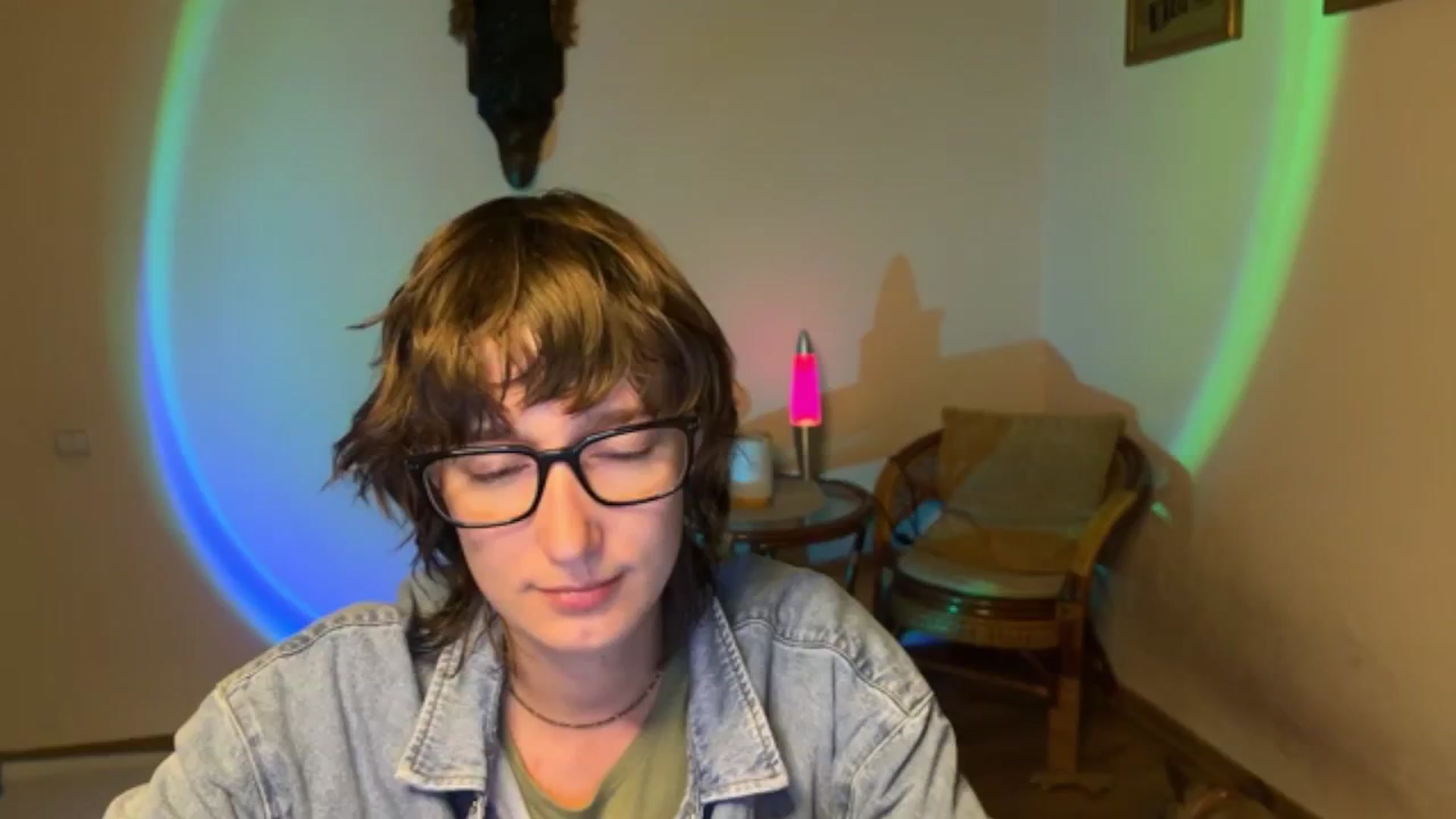 Gallery image thumbnail from LoooneyTunes's myfreecams stream on, 09/09/2025, 01:20 image 15 of 20