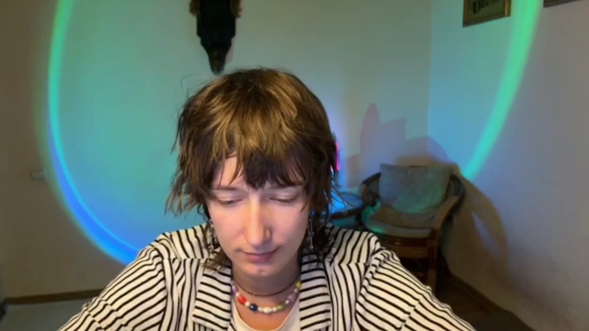 Gallery image thumbnail from LoooneyTunes's myfreecams stream on, 09/13/2025, 24:21 image 19 of 20