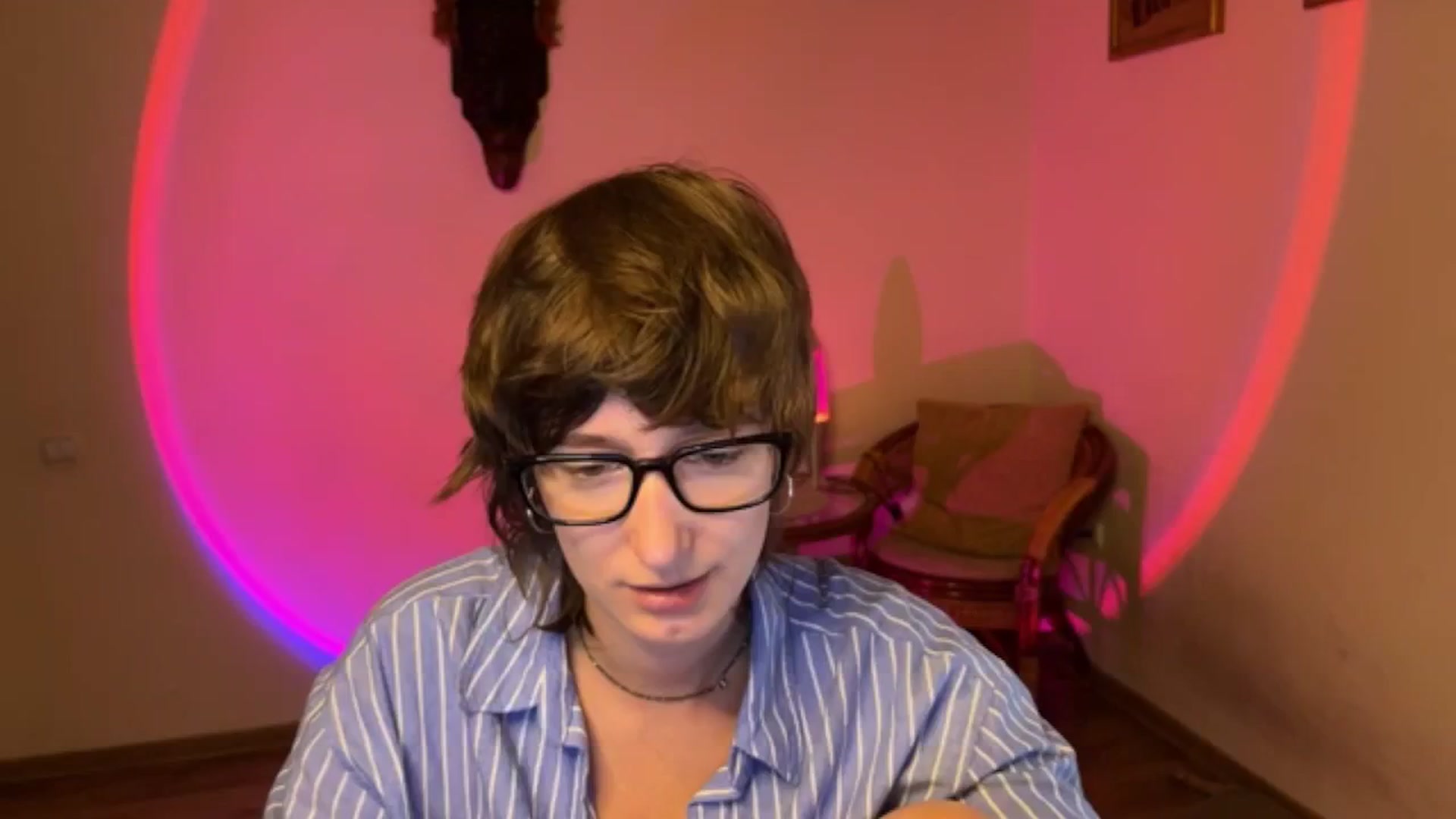 Gallery image thumbnail from LoooneyTunes's myfreecams stream on, 09/17/2025, 12:55 image 10 of 20