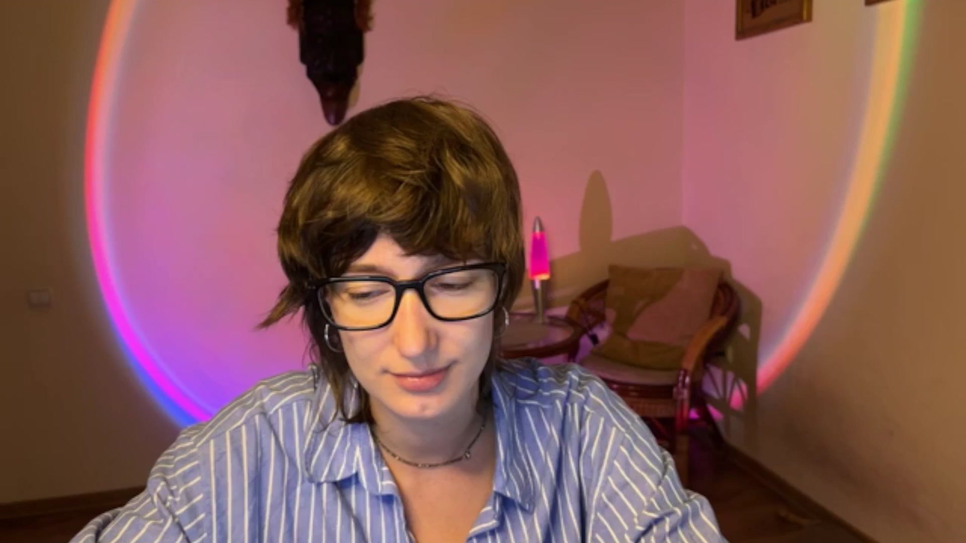 Gallery image thumbnail from LoooneyTunes's myfreecams stream on, 09/17/2025, 12:55 image 5 of 20